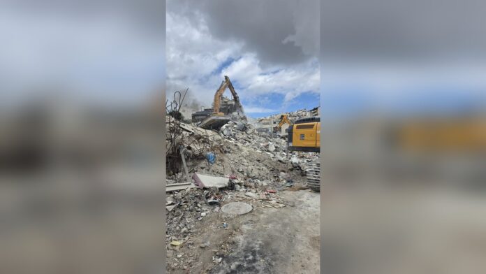 הרשות לאכיפה במקרקעין: בניין מגורים בן חמש קומות נהרס בא-טור בירושלים